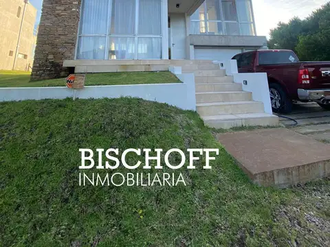 CASA EN VENTA EN COSTA ESMERALDA BARRIO PRIVADO