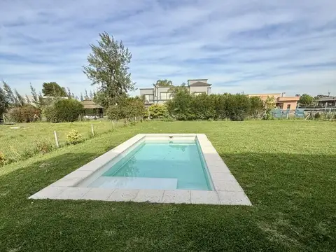 Casa en Alquiler en La Magdalena, USD 1.700