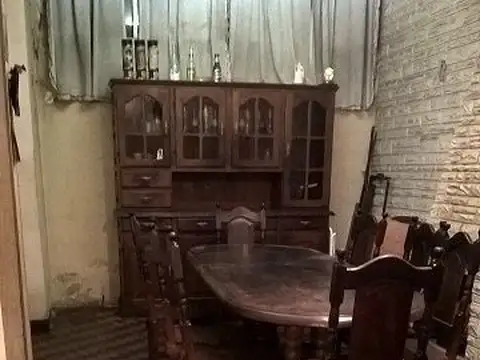 Casa - Venta - Argentina, Lanús - DOCTOR CROTTI 552