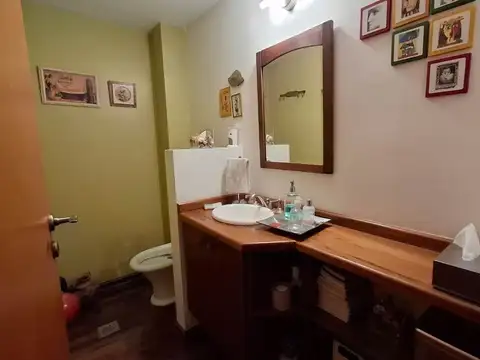 Depto Tipo Casa 4 ambientes con 2 baños