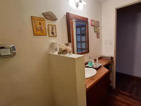 Depto Tipo Casa en Venta con 1 cocheras