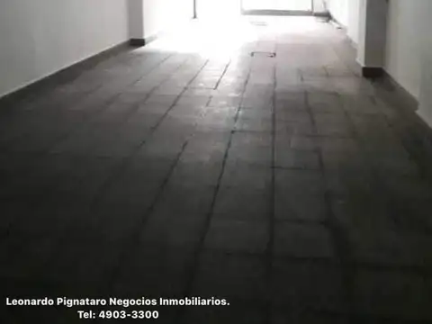 Local en Venta 40 años