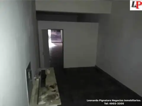 Local en Venta en Almagro, USD 100.000