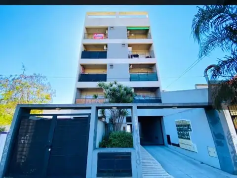 Muy luminoso | 2 ambientes al frente c/balcón