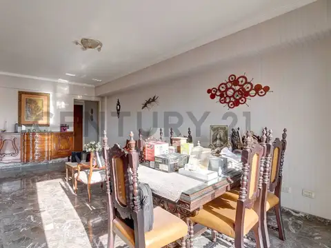 Av San Pedrito 100, Piso 7