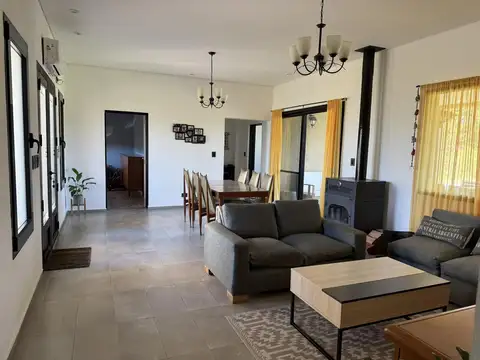 Casa en Pueblo General Belgrano