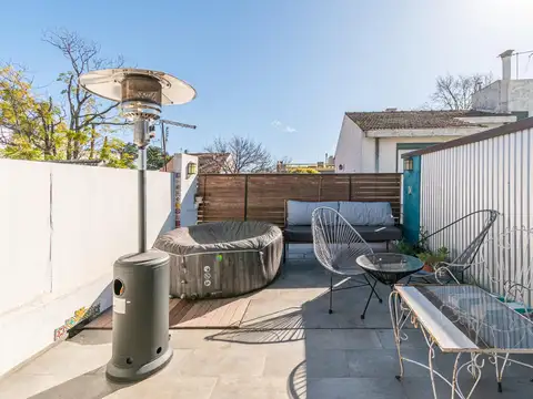 Venta de PH 2 Ambientes en Agronomía Con terraza propia