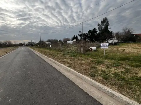 Terreno en Venta de 914,0 m2