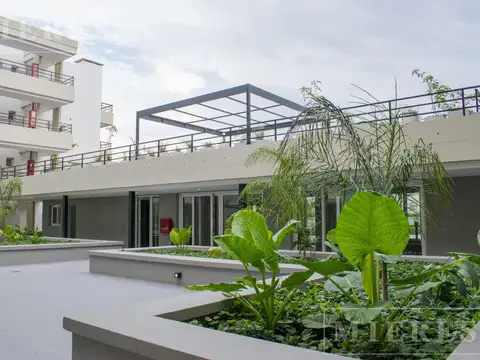 Departamento en venta con renta de tres ambientes en Zug Caamaño, Pilar