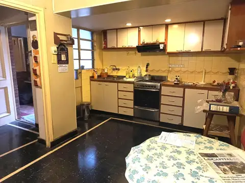 Casa 5 ambientes con 1 baño