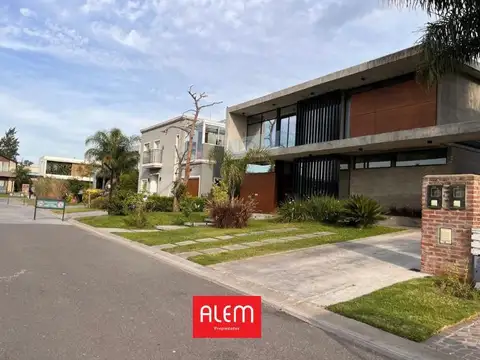 TERRENOS/FRACCIONES/LOTEOS - TERRENOS - ADROGUÉ, GRAN BS. AS. SUR