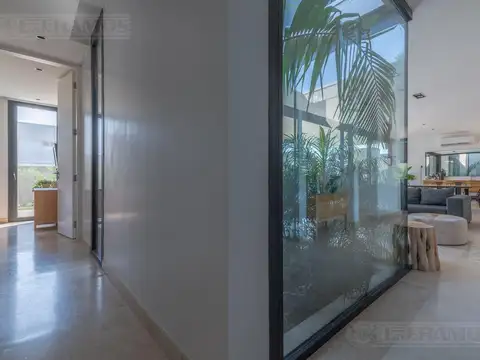 Casa en Venta al Este