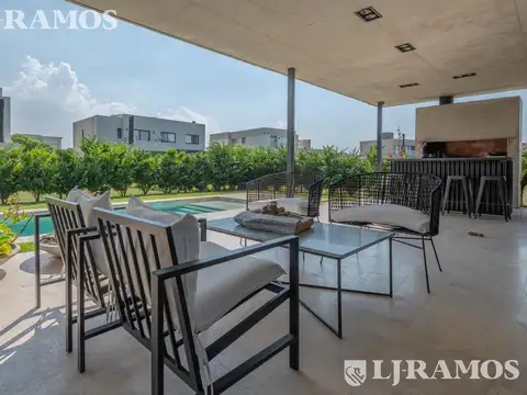 Casa en Venta en Puertos - Barrio Vistas, USD 580.000
