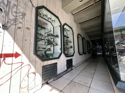 Local en Venta 100 años