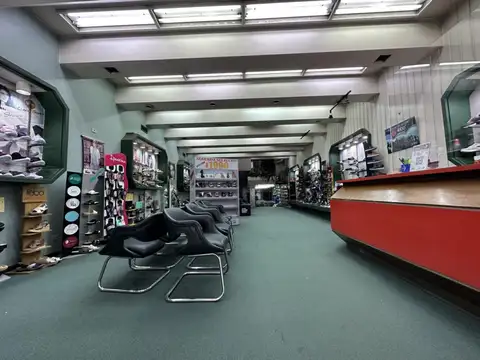 Local en Venta 100 años