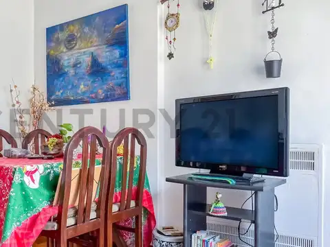 Senillosa 100, Piso 0