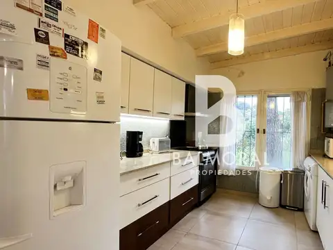 Casa en Alquiler - Zona Lasalle / REF: 8741