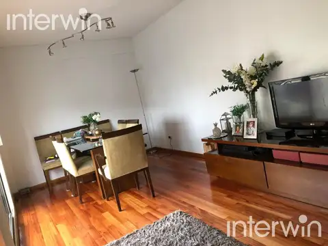 Venta 3 amb en Torre. Cochera fija. Caballito