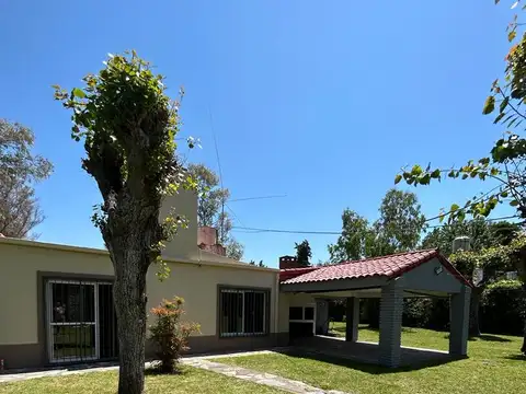 Quinta en Venta con 4 cocheras