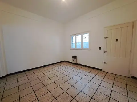 Depto Tipo Casa en Alquiler de 3 ambientes