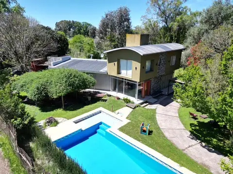 137 y 603 Arana - La Plata