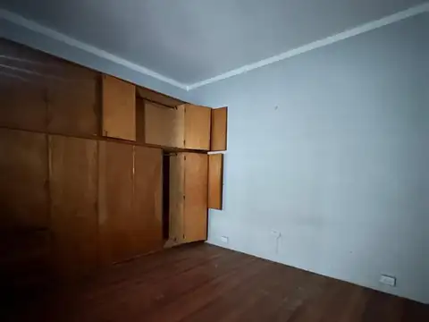 Depto Tipo Casa en Venta 61 años