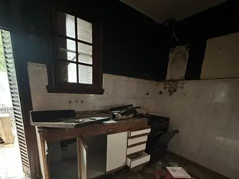 Depto Tipo Casa en Venta en Villa Lugano, USD 175.000