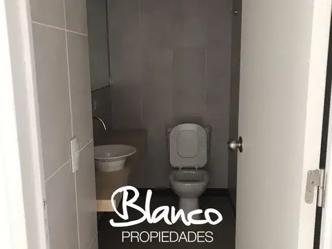Departamento 4 ambientes con 3 baños