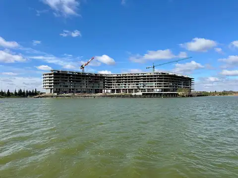 Departamento 4 ambientes con 3 baños