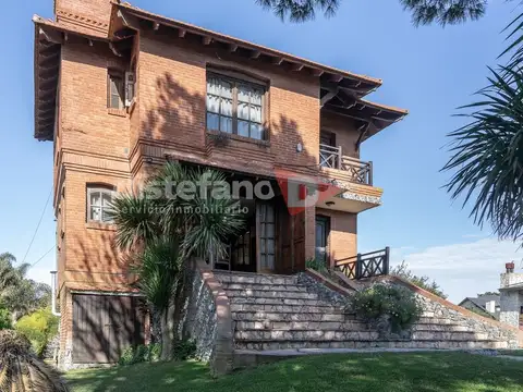 Casa en Venta de 5 dormitorios