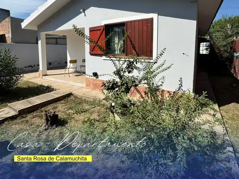   Casa en Venta con Departamento – Santa Rosa de Calamuchita  