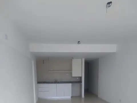 Monoambiente con balcon en Villa del Parque