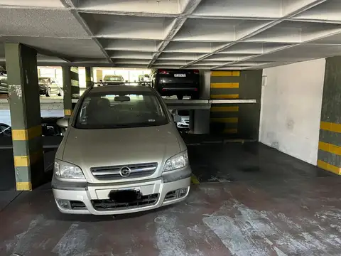 Cochera en venta - Belgrano R