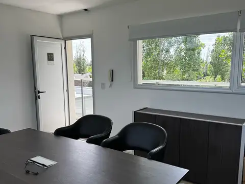 Oficina en Alquiler 8 años