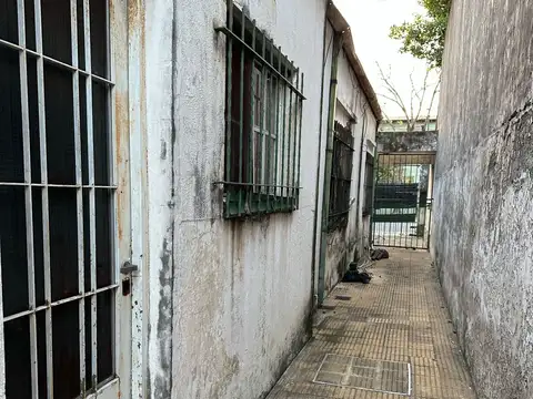 Depto Tipo Casa 5 ambientes con 1 baño