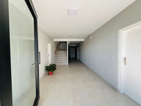 Depto Tipo Casa 2 ambientes con 1 baño