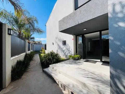 Depto Tipo Casa en Venta de 1 dormitorio