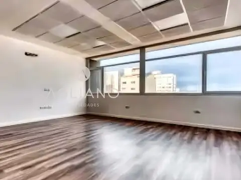 Oficina en Alquiler al Noreste