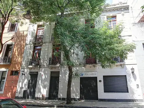 Petit hotel en venta en San Telmo