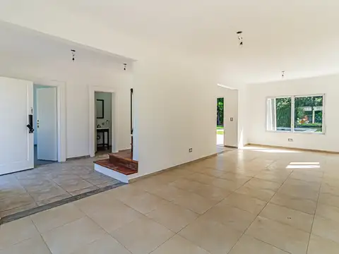 Casa en Venta Barrio Malibú Canning