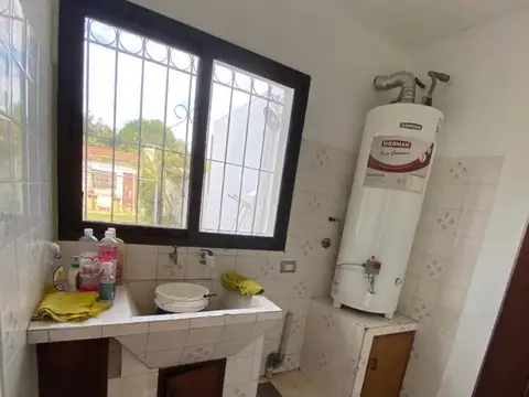 Casa en Venta en Campana, USD 240.000