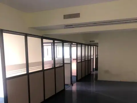 Oficina - Alquiler - Argentina, Capital Federal - RECONQUISTA 1000