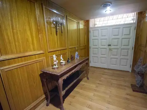 Casa en Venta en Acassuso Vias  /  Libertador, USD 1.600.000