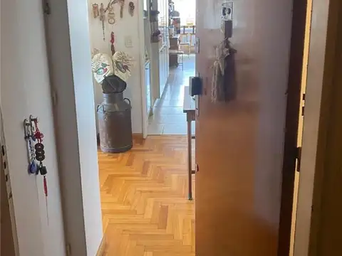 MARTIN Y OMAR 100, Piso 10