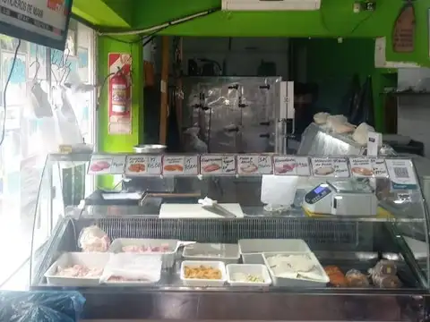 Casa 6 ambientes con 4 baños