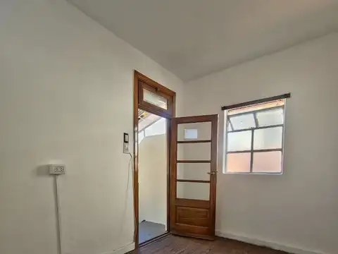 La Rioja 1250 - ph de 3 ambientes + cuatro 1er piso+ terraza sin expensas