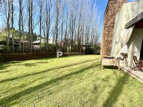 Casa en Alquiler de 3 dormitorios