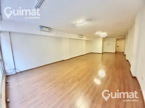 Oficina en Alquiler en Retiro, $ 650.000