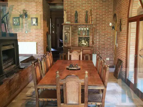 Casa en Alquiler Temporal en Carilo, USD 3.150