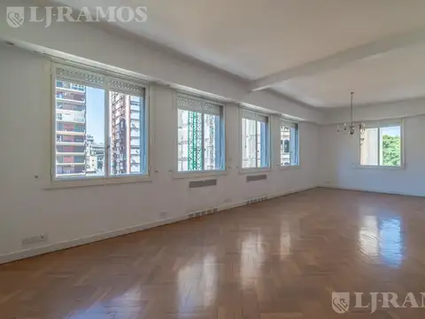 Departamento en Alquiler de 4 ambientes